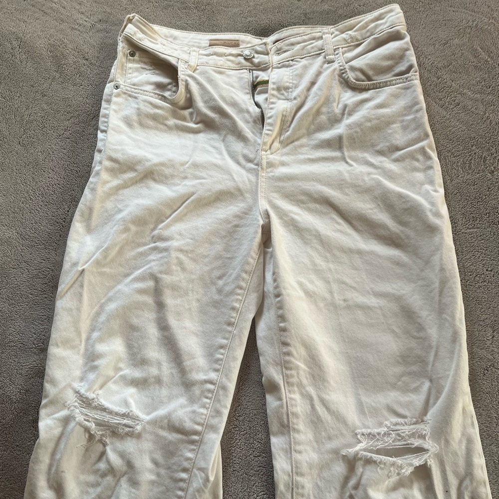 Anthropologie SIZE 29 White Ripped Jeans